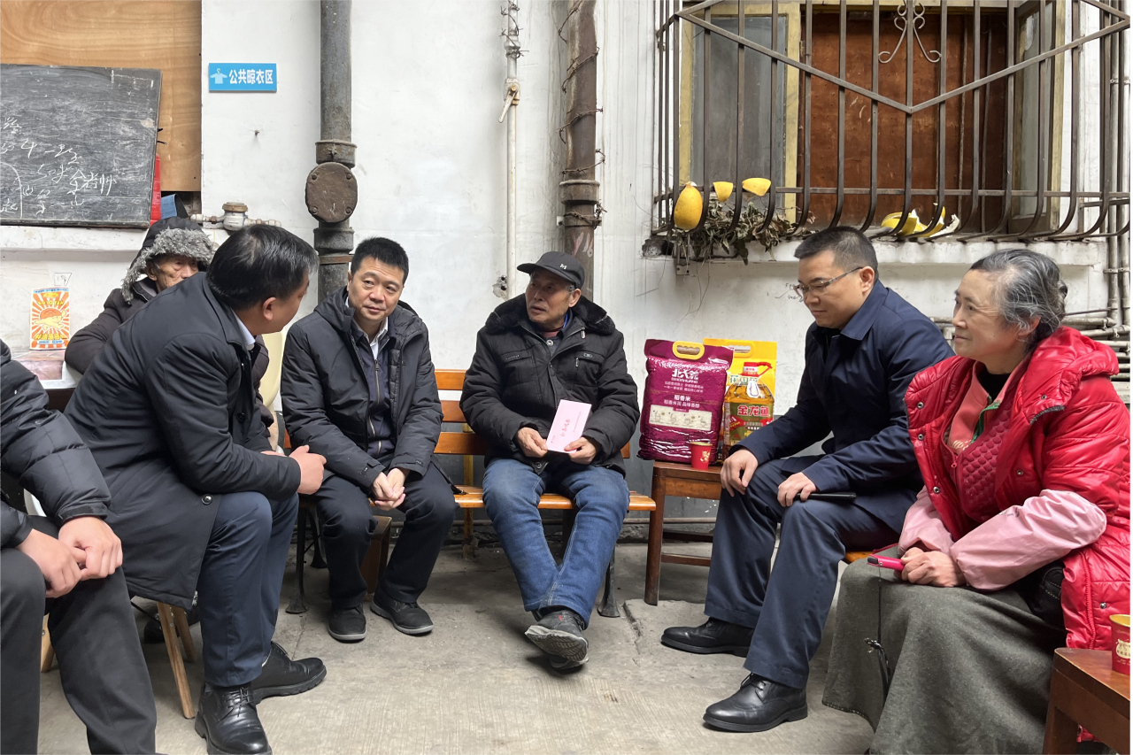 省凯发K8集团党委书记、董事长游勇开展慰问活动督导调研工作